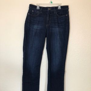 Mid rise jeans